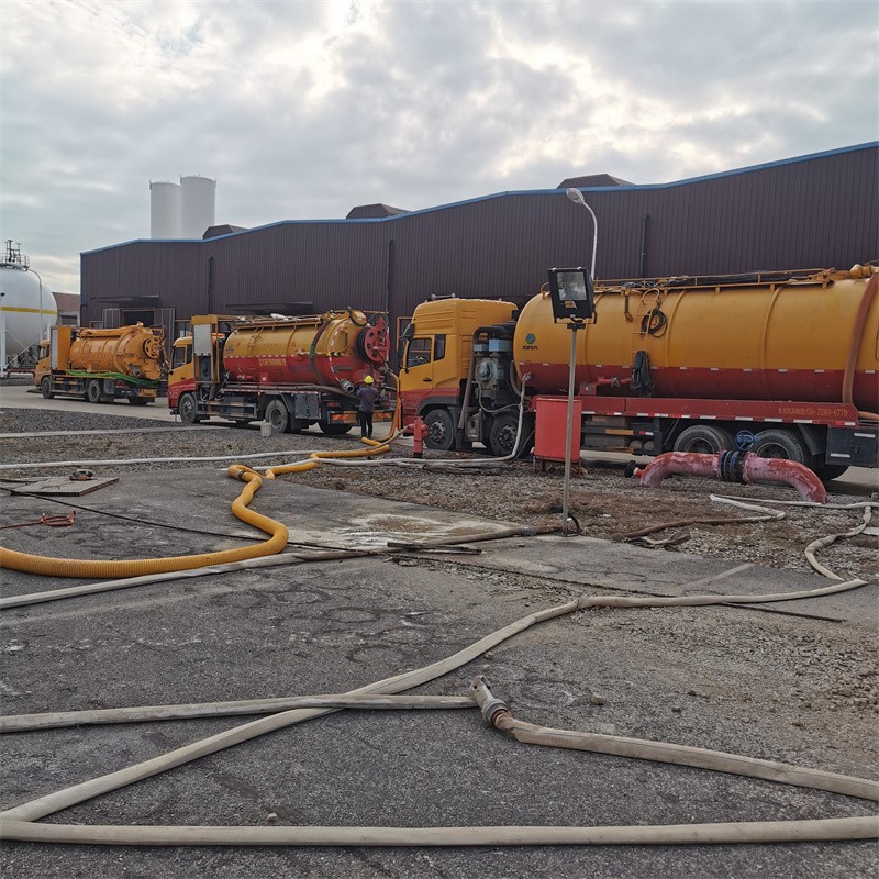 德保污水池清理